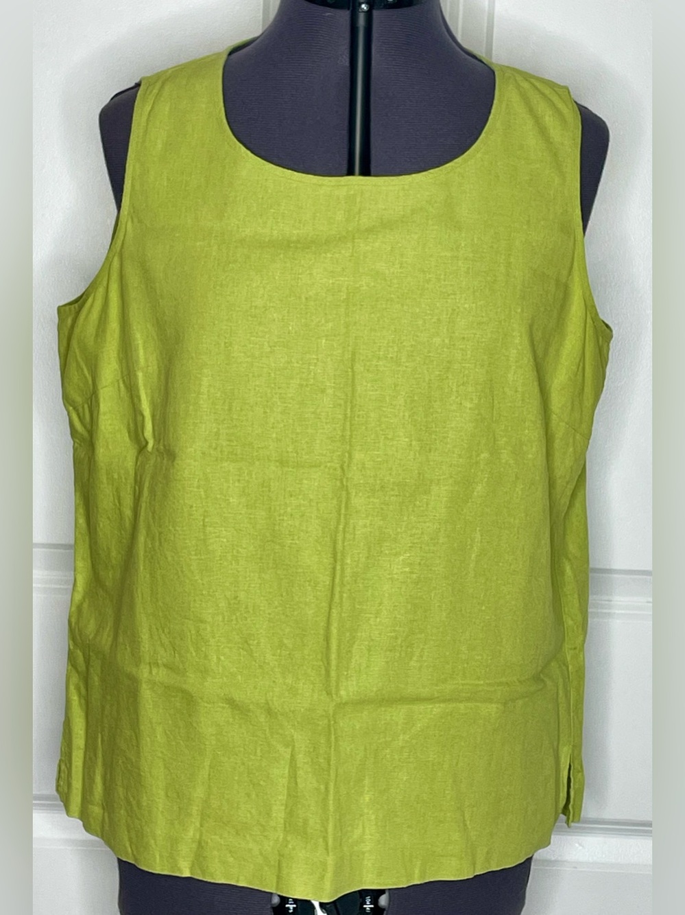 I.S.C. Linen Rayon Tank Top L Chartreuse Lime Green Sleeveless Blouse